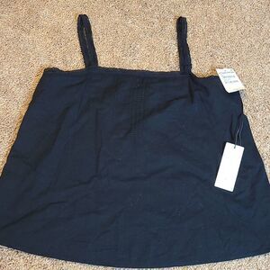 Treasure & Bond lace detail black tank top. 21in x 17in length.